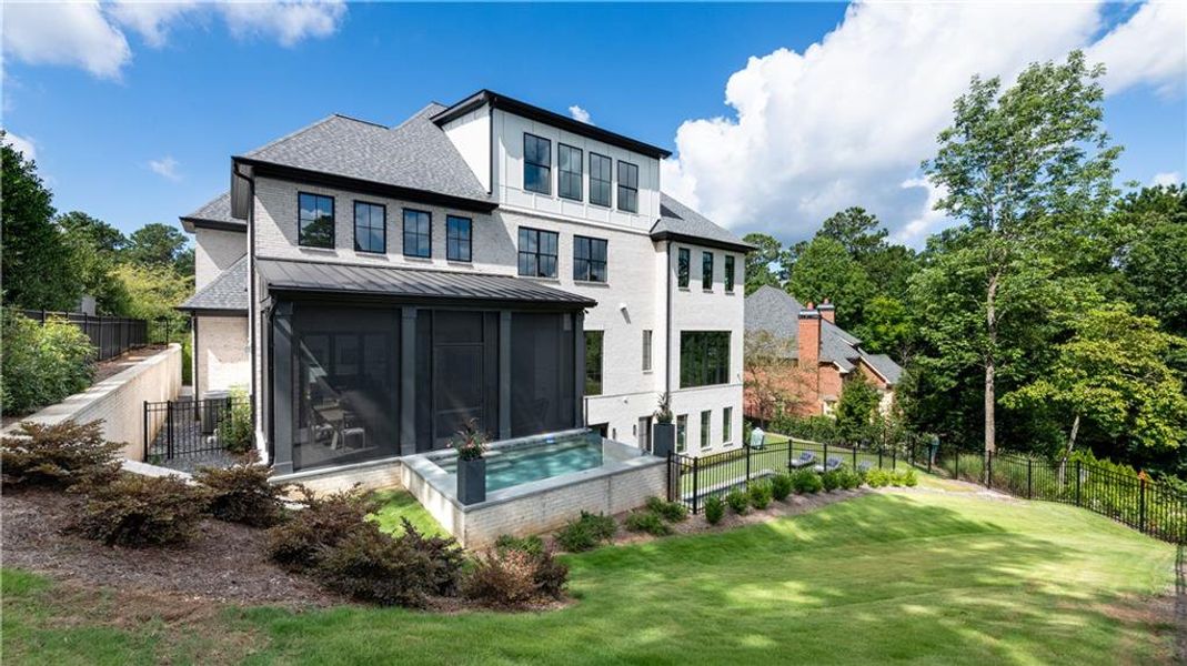 Image 110 of a home in .