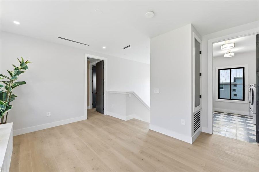 Spacious, unfurnished interior of a new home in , Orlando (Image 21). Spacious, unfurnished interior of a new home in , Orlando (Image 21).