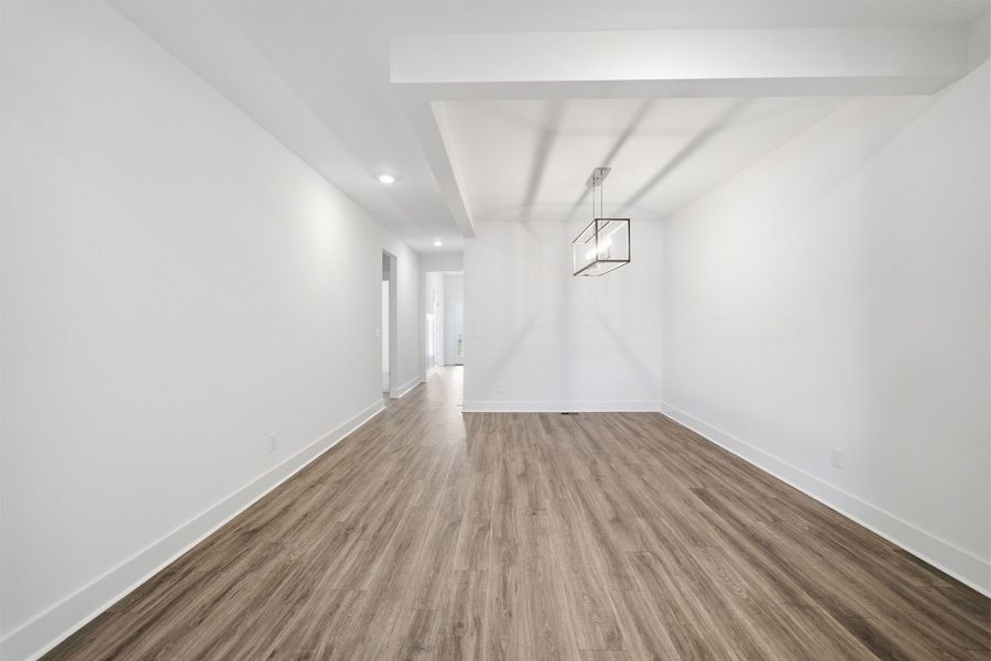 Spacious, unfurnished interior of a new home in McCain's Station, Gallatin (Image 48). Spacious, unfurnished interior of a new home in McCain's Station, Gallatin (Image 48).