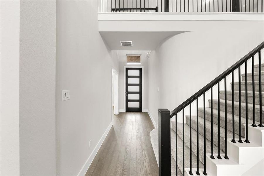 Spacious, unfurnished interior of a new home in Sutton Fields, Celina (Image 23).