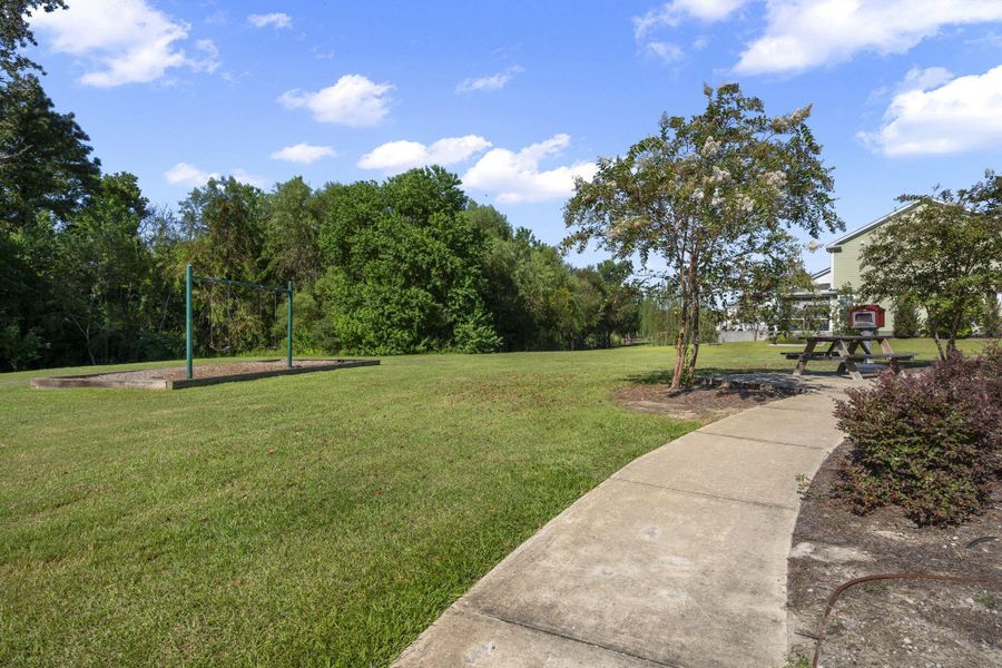 Natural landscape and outdoor views near High Point at Foxbank in Moncks Corner (Image 58).