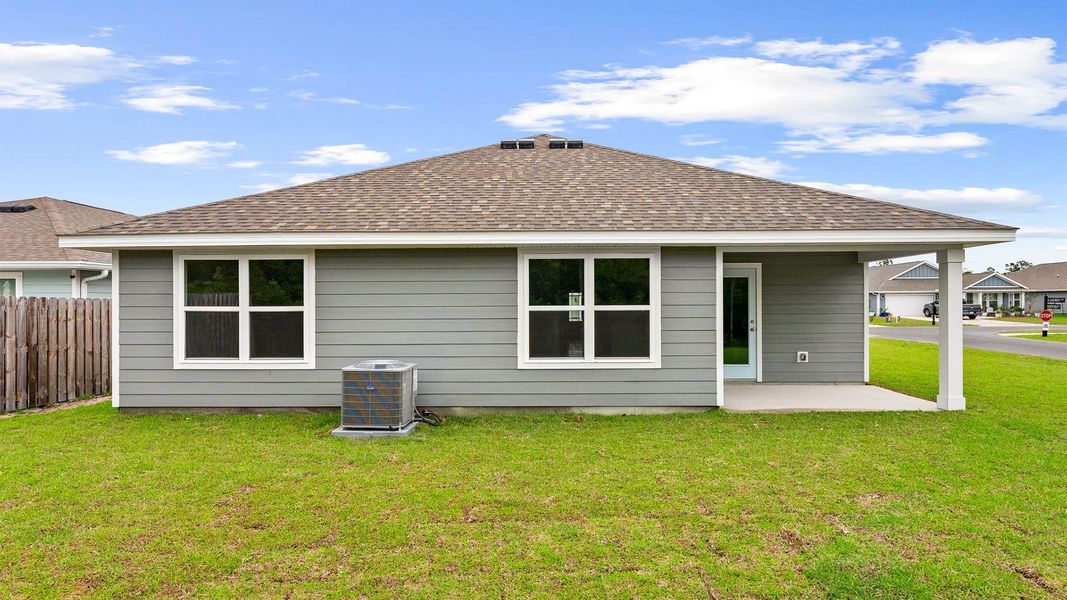 Exterior details and patio area of a home in Palmetto Bluff, Port Saint Joe (Image 16).