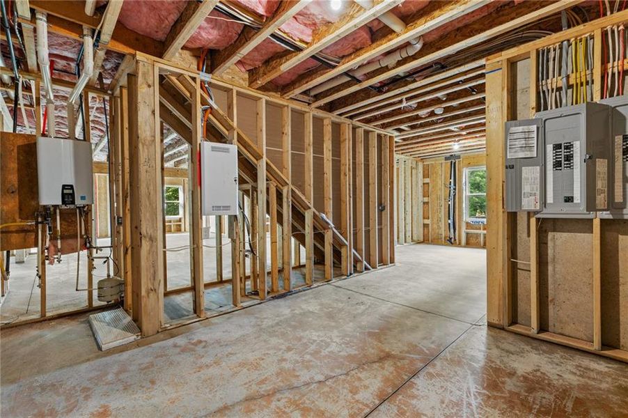 Spacious, unfurnished interior of a new home in , Buford (Image 19).