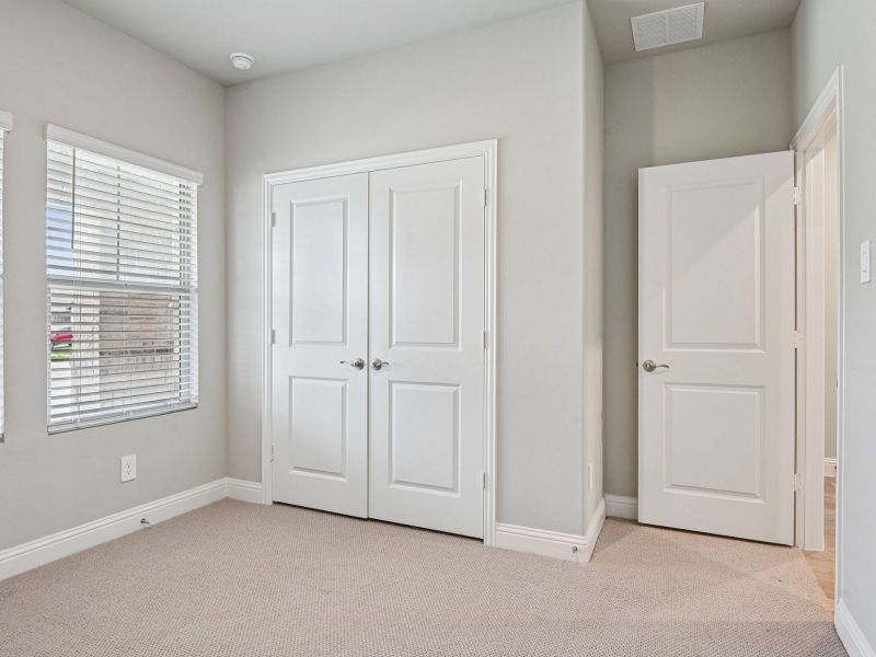 Spacious, unfurnished interior of a new home in Parks at Foster Crossing - Signature Series, Anna (Image 13). Spacious, unfurnished interior of a new home in Parks at Foster Crossing - Signature Series, Anna (Image 13).