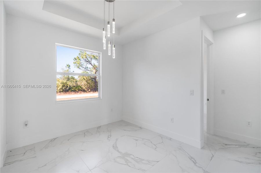 Spacious, unfurnished interior of a new home in , Lehigh Acres (Image 24).