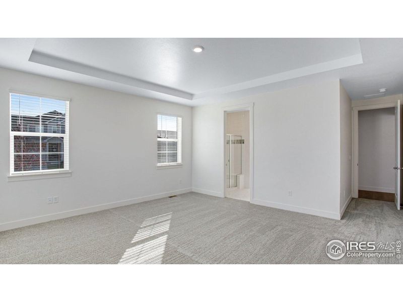 Spacious, unfurnished interior of a new home in Vantage, Berthoud (Image 26).