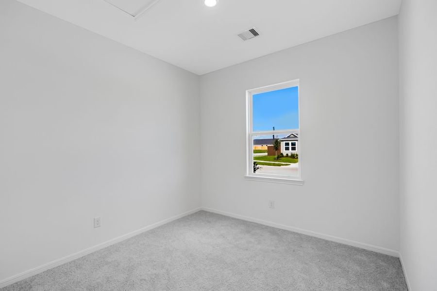 Spacious, unfurnished interior of a new home in Brookewater 45s, Rosenberg (Image 24).