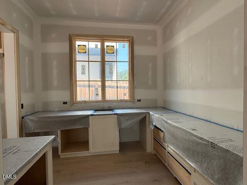 1500 Scales St, Scullery