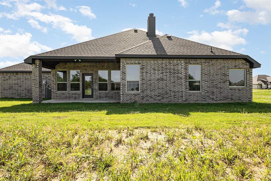 Front exterior of a new home in , Waxahachie, TX, highlighting curb appeal (Image 20).