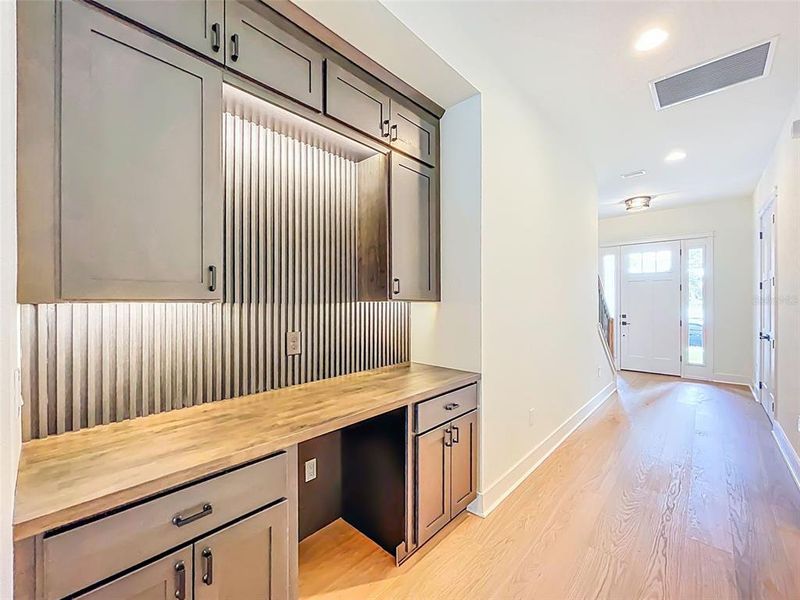 Furnished interior view inside a new home in , Tampa (Image 5).