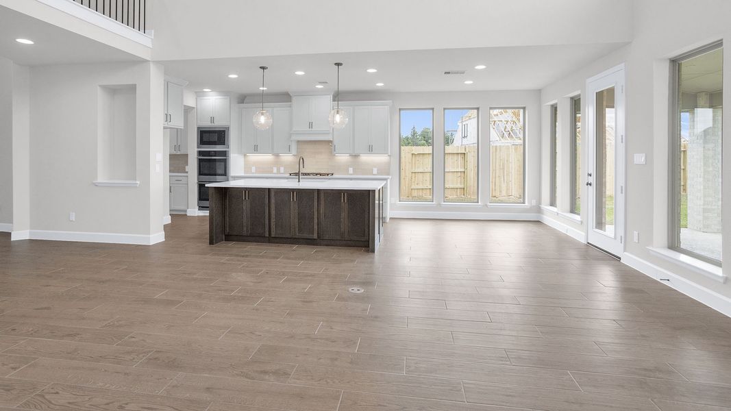 Spacious, unfurnished interior of a new home in Legacy Prairie at Katy Court, Katy (Image 26).