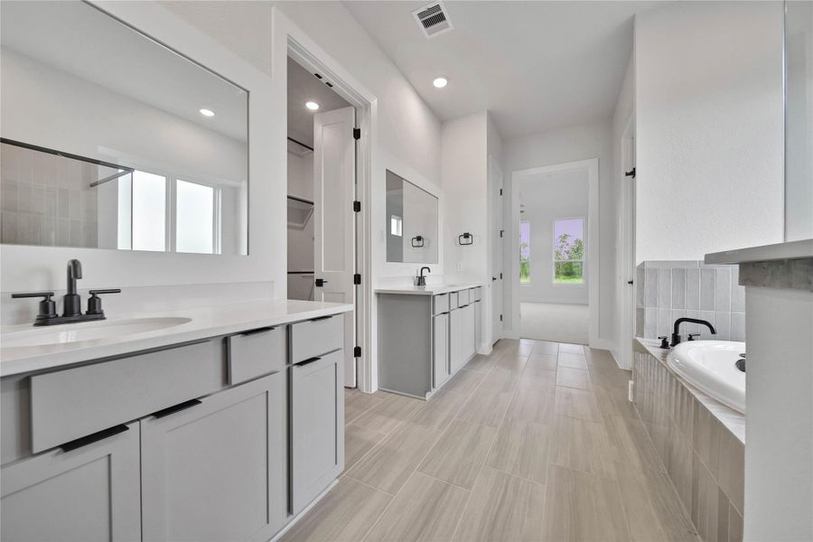 Furnished interior view inside a new home in , Rosharon (Image 12). Furnished interior view inside a new home in , Rosharon (Image 12).