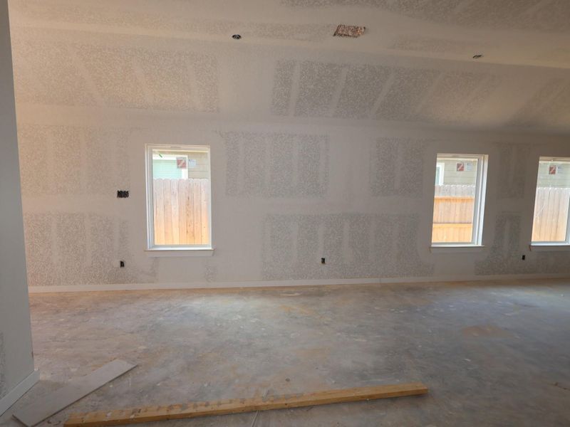 Spacious, unfurnished interior of a new home in Moran Ranch, Willis (Image 12). Spacious, unfurnished interior of a new home in Moran Ranch, Willis (Image 12).