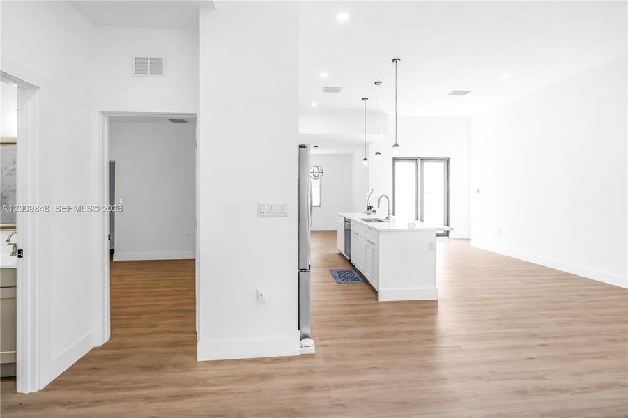 Image 48 of a home in .