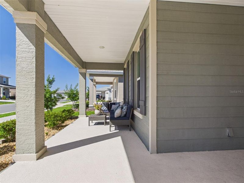 Exterior details and patio area of a home in , Ocala (Image 23).