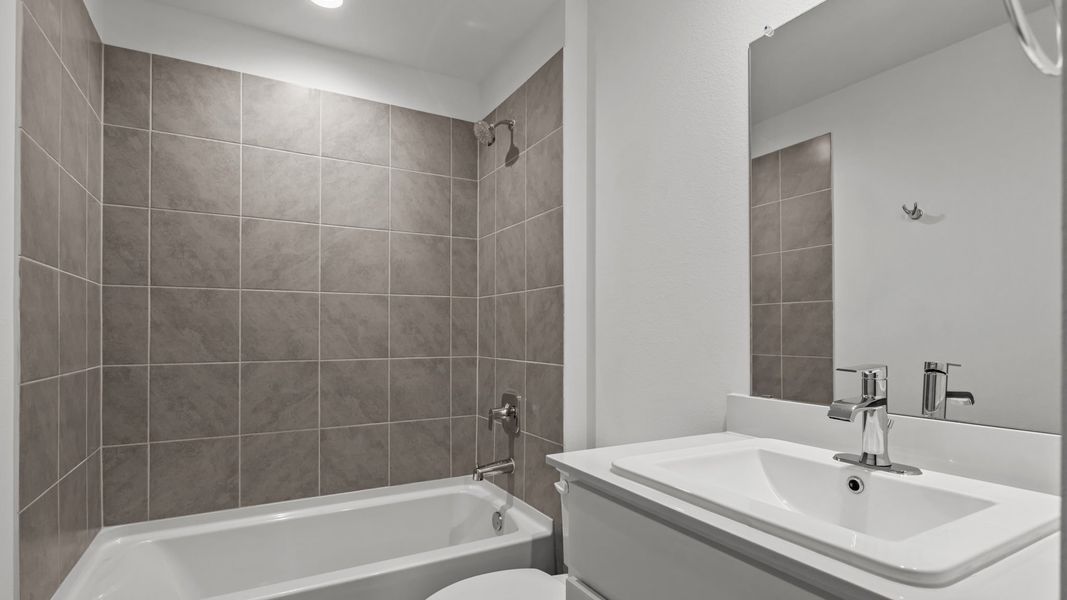 Representative furnished interior of a home built from the The Justin by D.R. Horton in Viridian, Lubbock (Image 9).