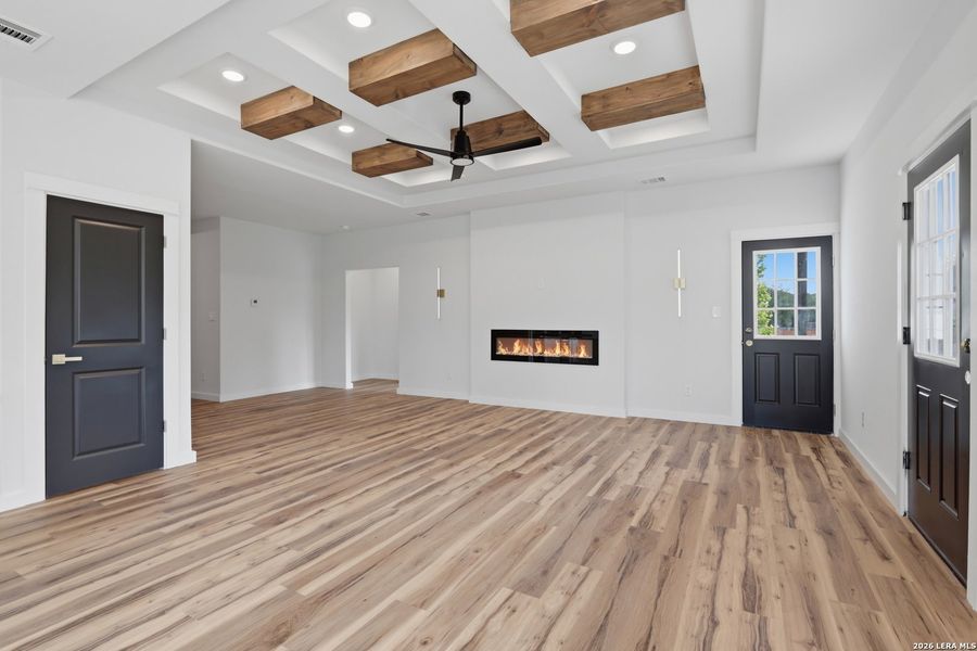 Spacious, unfurnished interior of a new home in , Spring Branch (Image 19).