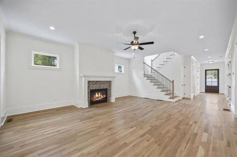 Spacious, unfurnished interior of a new home in , Madison (Image 34).