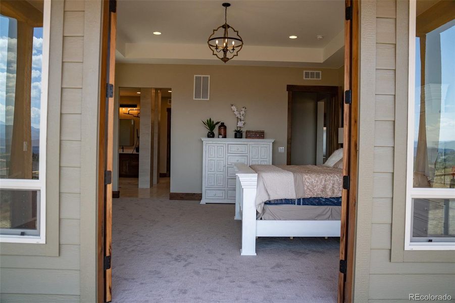 Furnished interior view inside a new home in , Glenwood Springs (Image 35).