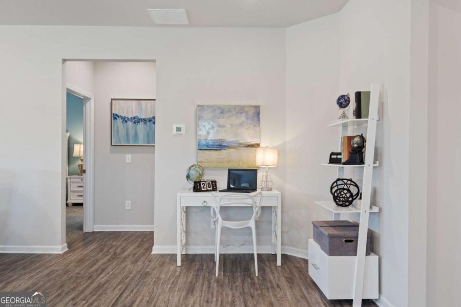 Furnished interior view inside a new home in Maddox Station, Eatonton (Image 12). Furnished interior view inside a new home in Maddox Station, Eatonton (Image 12).