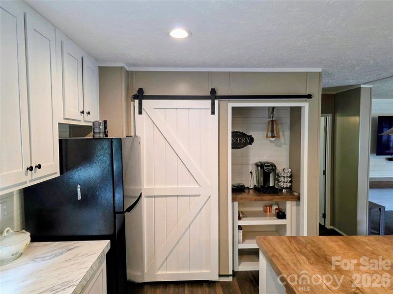 Furnished interior view inside a new home in , Burnsville (Image 7).
