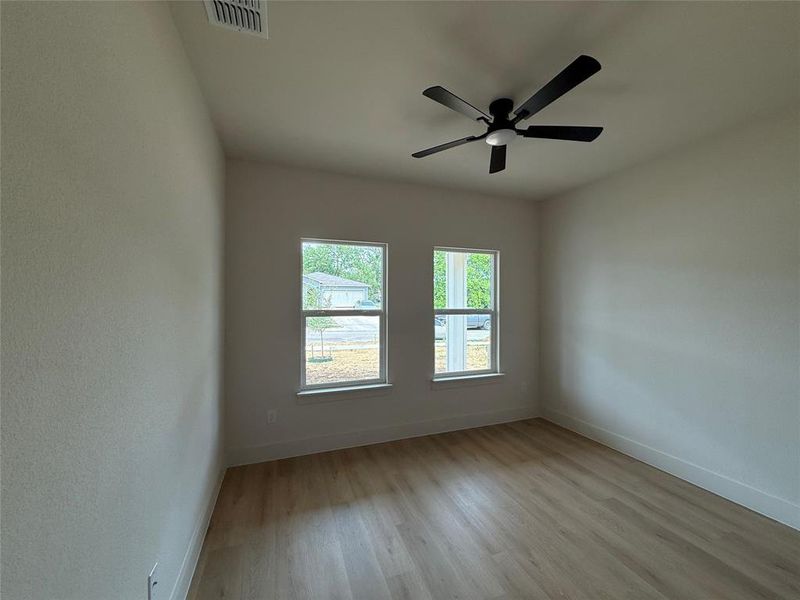 Spacious, unfurnished interior of a new home in , Fort Worth (Image 12).