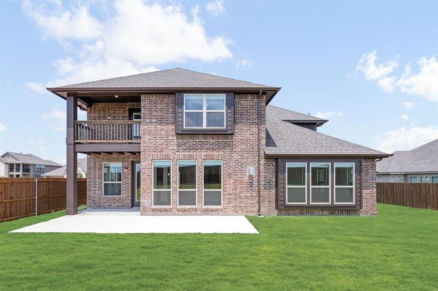 Front exterior of a new home in Hampton Park, Glenn Heights, TX, highlighting curb appeal (Image 22).
