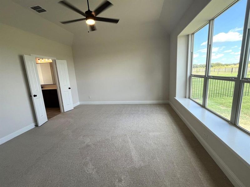 Image 10 of a home in Abe’s Landing. Image 10 of a home in Abe’s Landing.