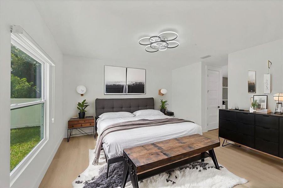 Furnished interior view inside a new home in , Port Charlotte (Image 10).