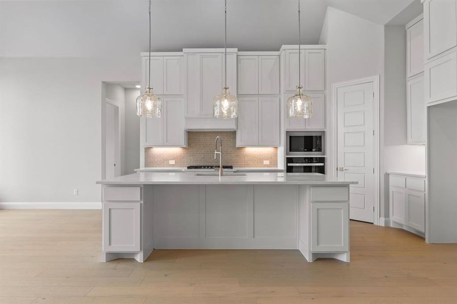 Furnished interior view inside a new home in Windsong Ranch, Prosper (Image 8). Furnished interior view inside a new home in Windsong Ranch, Prosper (Image 8).