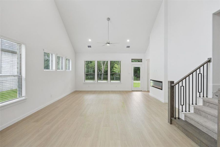 Spacious, unfurnished interior of a new home in Painted Tree, McKinney (Image 30). Spacious, unfurnished interior of a new home in Painted Tree, McKinney (Image 30).