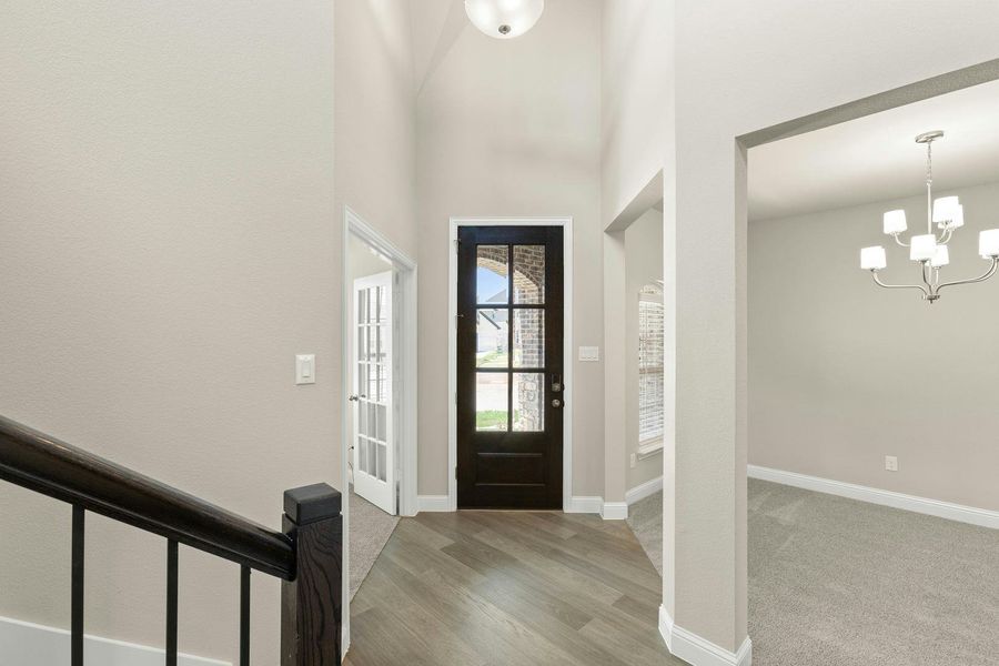 Spacious, unfurnished interior of a new home in Westside Preserve, Midlothian (Image 16).