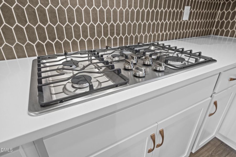 011_WFP-2846 Kitchen - Detail_2 - Medium