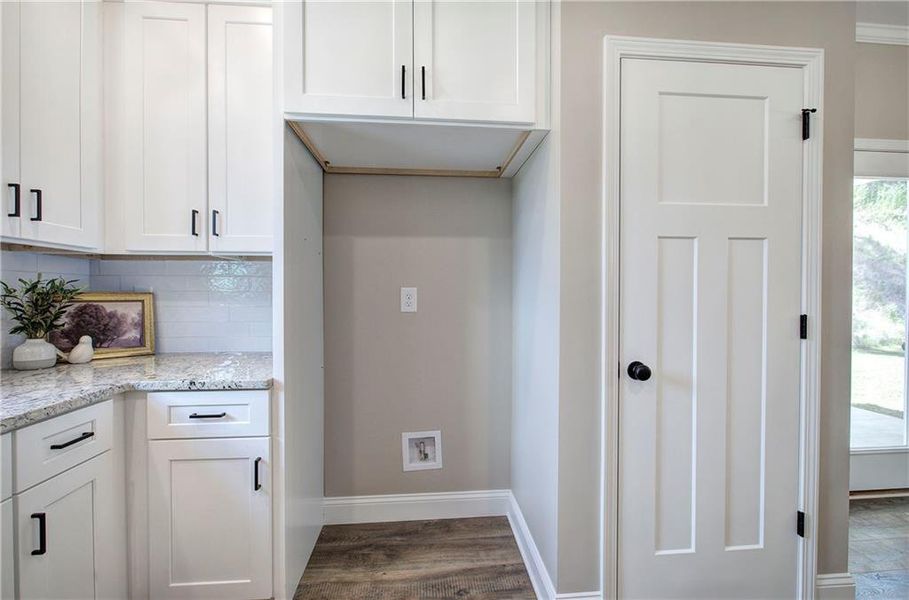 Furnished interior view inside a new home in , Rockmart (Image 13).
