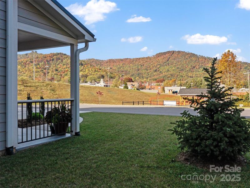 Exterior details and patio area of a home in , Burnsville (Image 14).