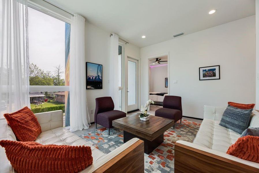 Furnished interior view inside a new home in , Dallas (Image 7).