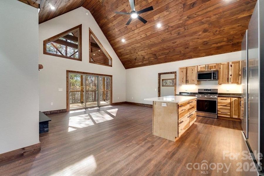 Furnished interior view inside a new home in , Murphy (Image 11).