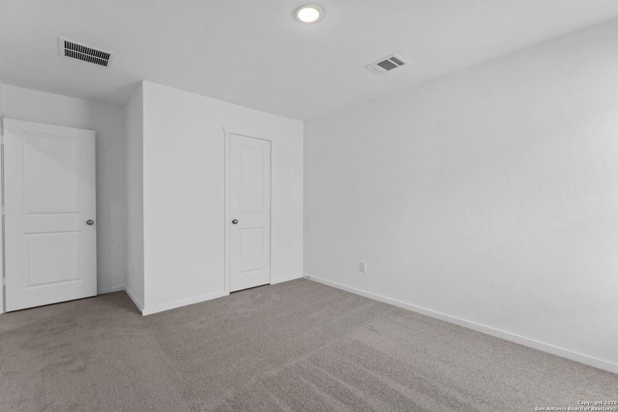 Spacious, unfurnished interior of a new home in Voss Farms: Watermill Collection, New Braunfels (Image 15). Spacious, unfurnished interior of a new home in Voss Farms: Watermill Collection, New Braunfels (Image 15).