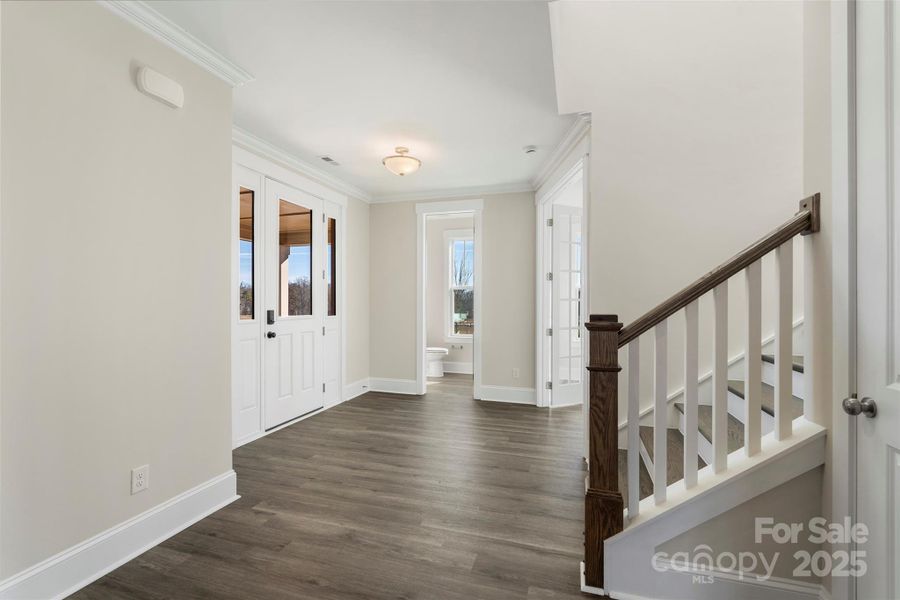 Spacious, unfurnished interior of a new home in Riverwalk, Rock Hill (Image 27).