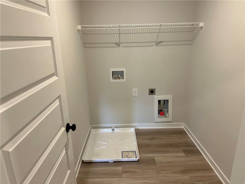 Spacious, unfurnished interior of a new home in Millstone at Mundy Mill, Gainesville (Image 23).