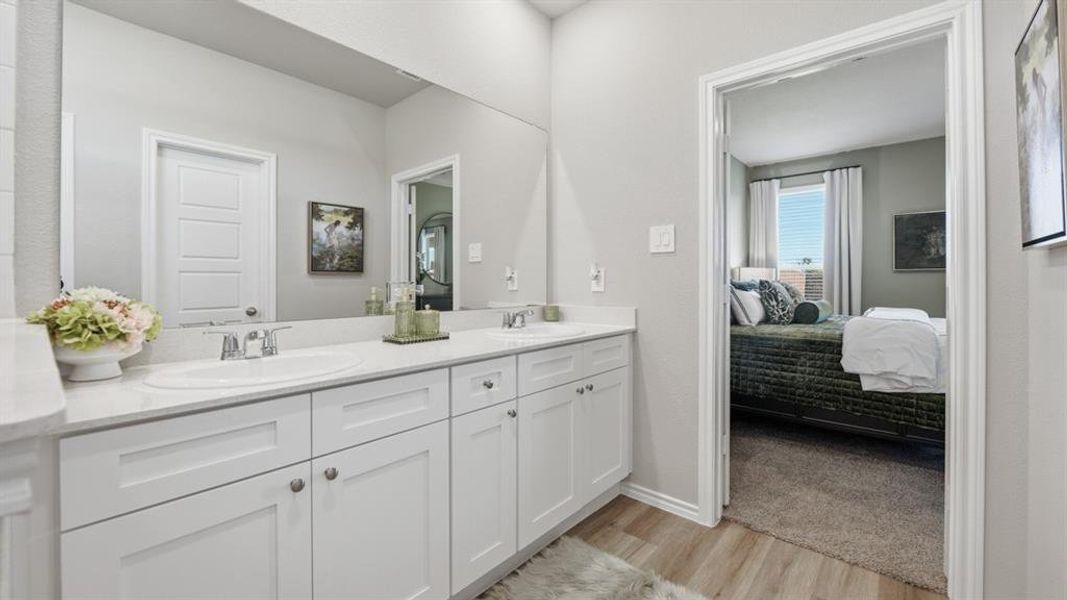 Furnished interior view inside a new home in Trails of Elizabeth Creek, Fort Worth (Image 17).