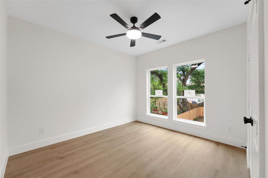 Spacious, unfurnished interior of a new home in , Dallas (Image 21).