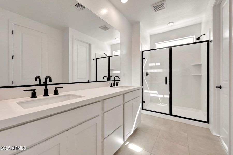 PHX_Tyler_lot 2087_lagoon_3741_OwnersBat