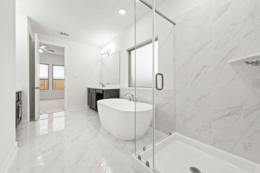 Representative image. Features, specifications, selections and colors may vary. Representative image. Features, specifications, selections and colors may vary.