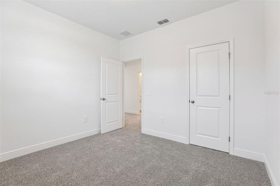 Spacious, unfurnished interior of a new home in Cyrene at Minneola - Villas, Minneola (Image 26).