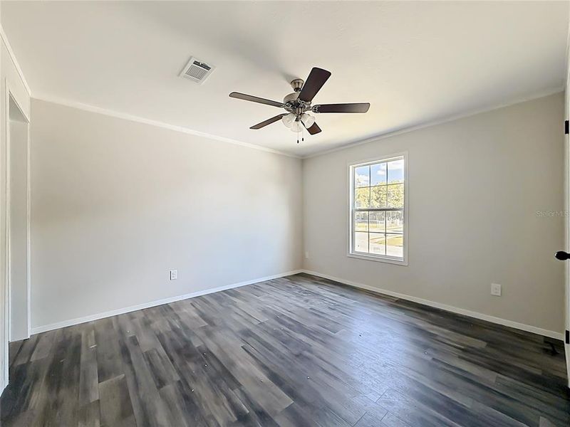 Spacious, unfurnished interior of a new home in , Orlando (Image 31).