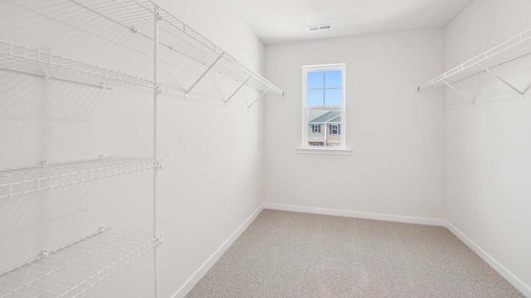 Spacious, unfurnished interior of a new home in Huffman Ridge, Hickory (Image 24).