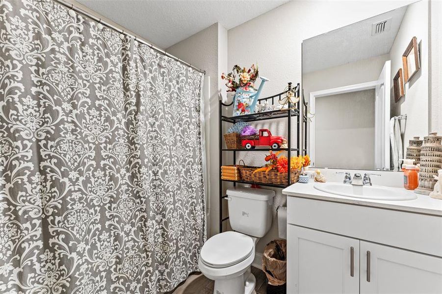 Furnished interior view inside a new home in Sawmill Branch, Palm Coast (Image 13).