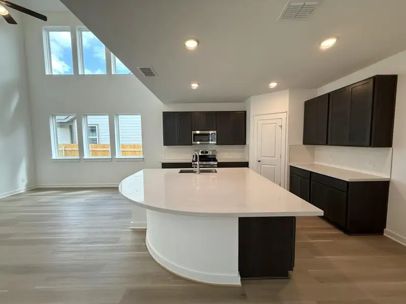 Furnished interior view inside a new home in Creeks Crossing, Elgin (Image 5).