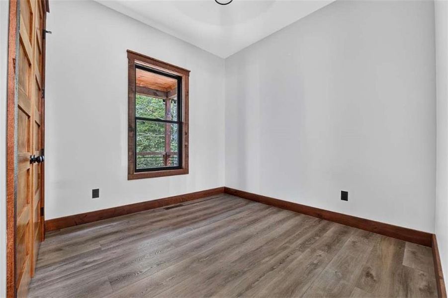 Spacious, unfurnished interior of a new home in , Ellijay (Image 22).